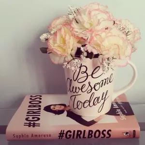 Nasty Gal #Girlboss book by Sophia Amoruso